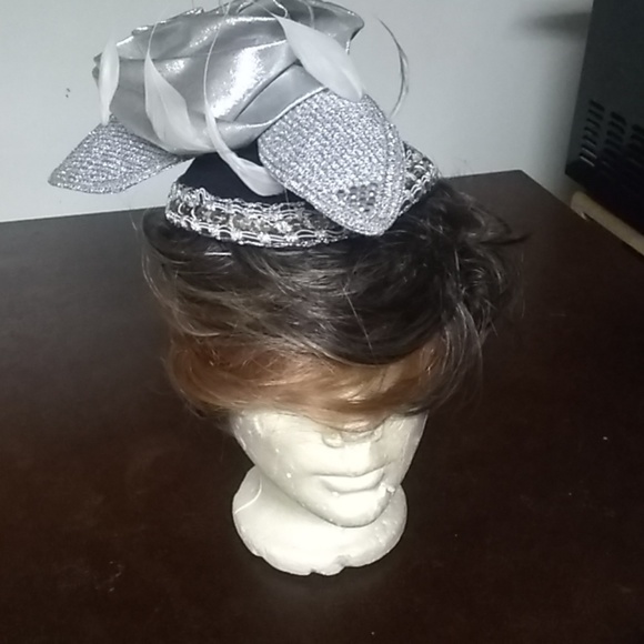Flora hats Accessories Vintage Ladies Hat Poshmark